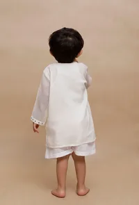 Set of 2: White Kota Shirt and white Short image 3