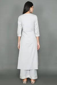 Pale Grey Kurta With Kantha Embroidery image 3