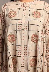 Ecru Hand block Printed Bust-side Gathered Tunic Dress image 5
