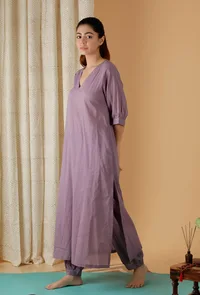 Mulmul Cotton Lilac V Neck Kurta image 2