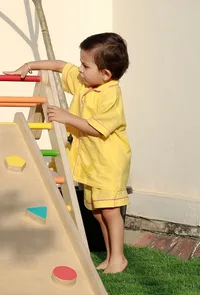 Set Of 2: Sunshine Yellow Cotton Shirt And Yellow Short image 3