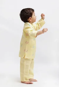Set Of 2: Yellow Dobby Kurta and Yellow Pant image 2