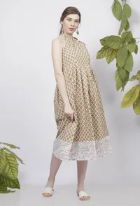 Muse Brown Quatrefoil Hand-Block Printed  Cotton  Halter Tie-up Neck Pleated Flared Dress image 2