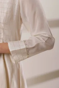 Set of 2: Off White Kalidar Kurta with Churidar image 4