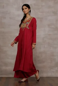 Mahnoor Fuschia A line Woollen Long Kurta image 3