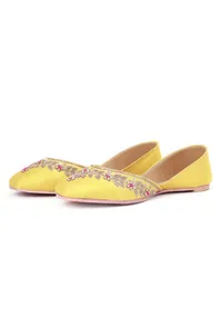 Yellow And Pink Embroidered Silk Juttis image 4