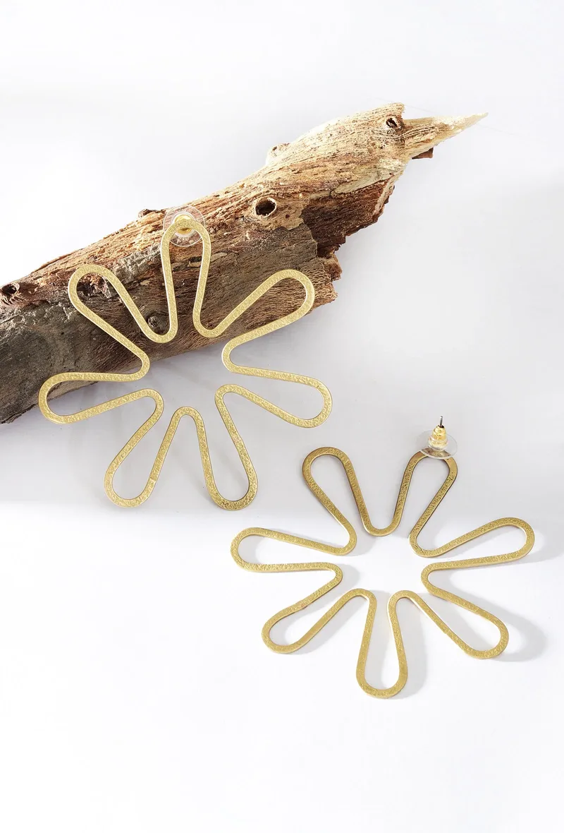 Luxe Bloom Wire Earrings