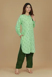 Set of 2 Light Green Ikat Woven Kurta with Solid Dark Green Pants image 2