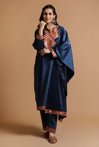 Set Of 3: Cloud Burst Kashmiri Tilla Embroidery Phiran With Pant and Dupatta-Free Size image 1