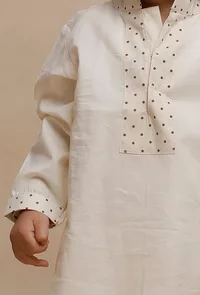 Set of 2: Beige dots with floral Printed Shirt and Beige dots with floral Printed Capri image 4