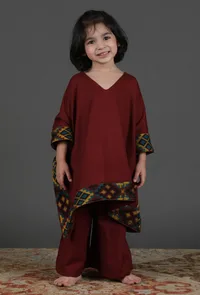 Set Of 2: Red Kullu Patti Lace Detailed Cashmilon Kurta Overlay & Maroon Palazzo image 1