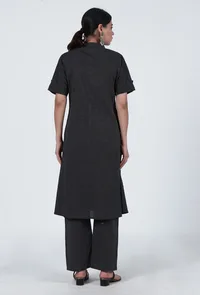 Set Of 2: Black Cotton Kurta & Pant Set image 3