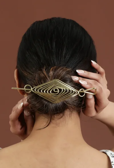 Golden Prism Spiral Brass Juda Pin