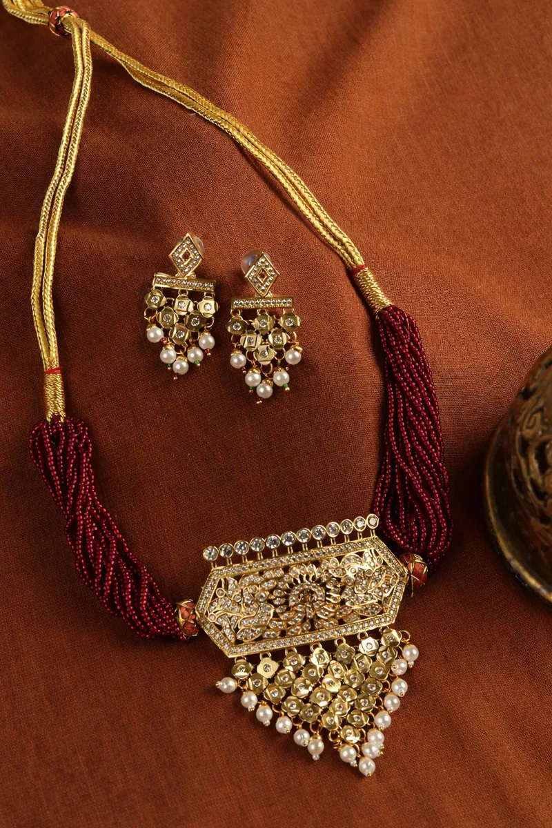 Maroon Pearl Royal Necklace