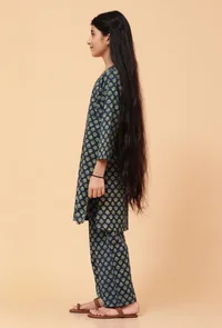 Set Of 2: Indigo Ajrakh Print Cotton Short Kurta & Pant image 2
