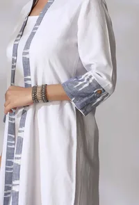 White And Blue Ikkat Gathered Front Open Overlay image 5