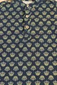 Set of 3: Shray Indigo Cotton Kurta, Black Pyjama & Indigo Ajrakh Print Jacket image 5