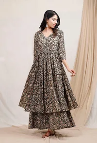 Black And Beige Kalamkari Cotton Kurta (without Palazzo) image 3