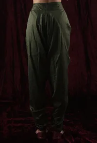 Set Of 2: Olive Green Chanderi Crop Top & Dhoti Pant image 4