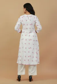 Set of 2: Stylish White & Pink Printed Kurta with Yoke Detail Paired with Cotton Pants image 3