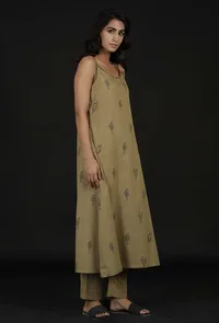 Okra Beige Handblock Slip Kurta image 3