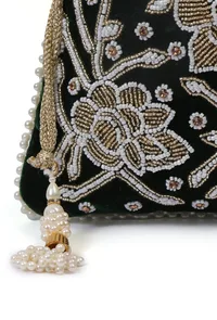 Elegant Emerald Bag With White Mogra Pearl image 5
