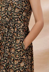Black Kalamkari Gathered And Flared Cotton Dress image 6