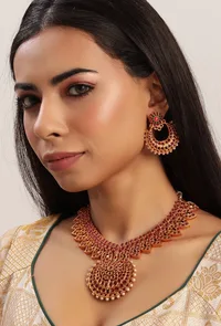 Matte Finish Reverse Stone Kemp Jewellery Set With Chandelier Earrings image 1