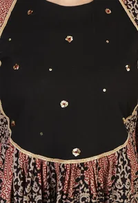 Baagh Print Gathered Dress with Lace & Handwork image 6