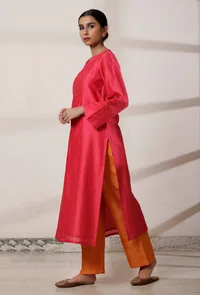 Scarlet Pink Chanderi Woven Kurta image 2