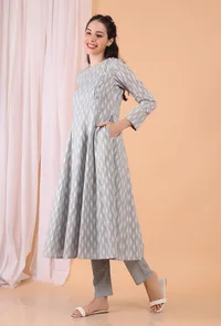 Set Of 2: Cadet Grey Cotton Woven Kalidar Dress With Narrow Pants image 3