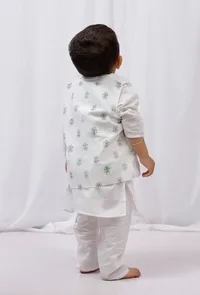 Set of 3: White striped Cotton Kurta and Pajama with Green Striped Nehru Jacket image 2