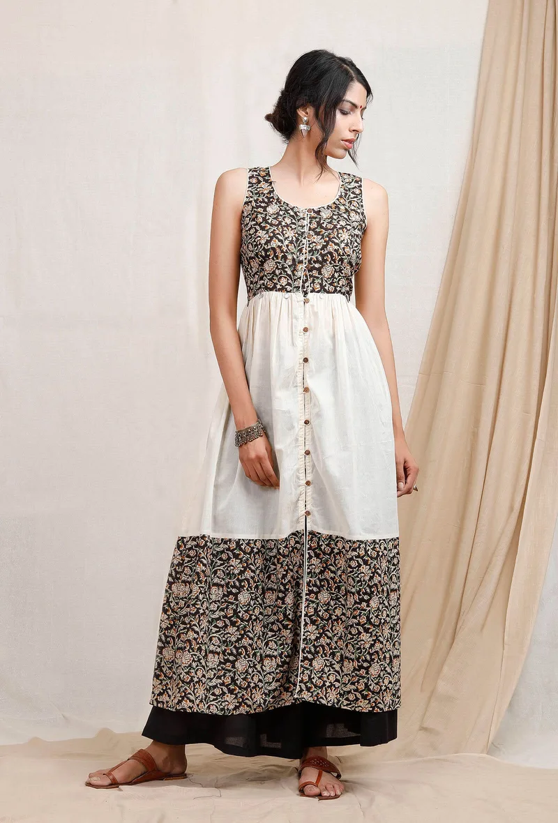 Set of 2: Off white Block printed kurta and plain black pallazos