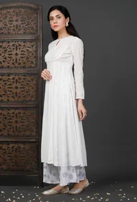 Set of 2: White Kalidar Cotton Kurta And Printed Culottes image 2