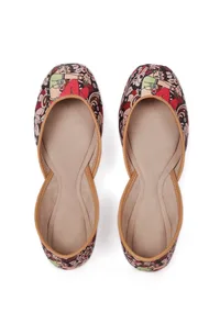 Black Kalamkari Silk Jutti image 2