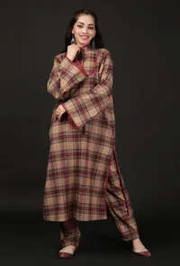 Set Of 2: Chestnut Brown Woven Tartan Checks Phiran Kurta & Straight Pants image 1