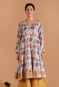 Nayantara Allover Kalamkari Flared Kalidar Kurta image 1