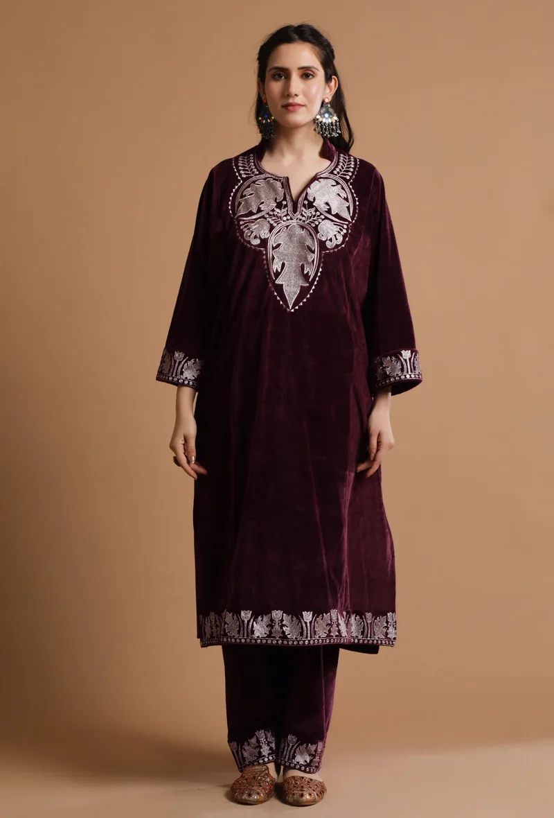 Set Of 2: Crater Brown Kashmiri Tilla Embroidery Phiran With Pant-Free Size