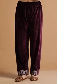 Set Of 2: Crater Brown Kashmiri Tilla Embroidery Phiran With Pant-Free Size image 5