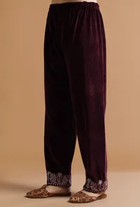 Set Of 2: Crater Brown Kashmiri Tilla Embroidery Phiran With Pant-Free Size image 6