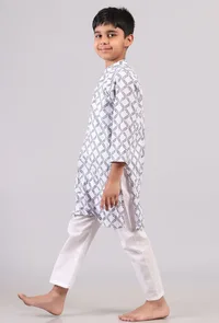 Set of 2: White and Blue Hand Block Print Kurta Pyjama Set image 2