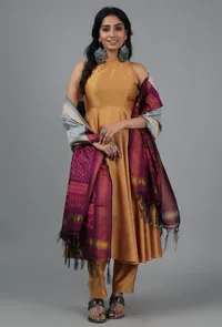 Grey & Maroon Ikat Dupatta image 2