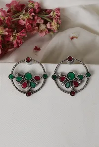 Red & Green Kundan Circular Studs image 1