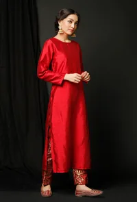 Maroon Raw Silk Kurta image 2