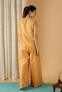 Set Of 2: Mulmul Cotton Solid Mustard Top And Wide Leg Pants image 5