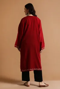 Red Kashmiri Sozni Embroidery Phiran-Free Size image 4