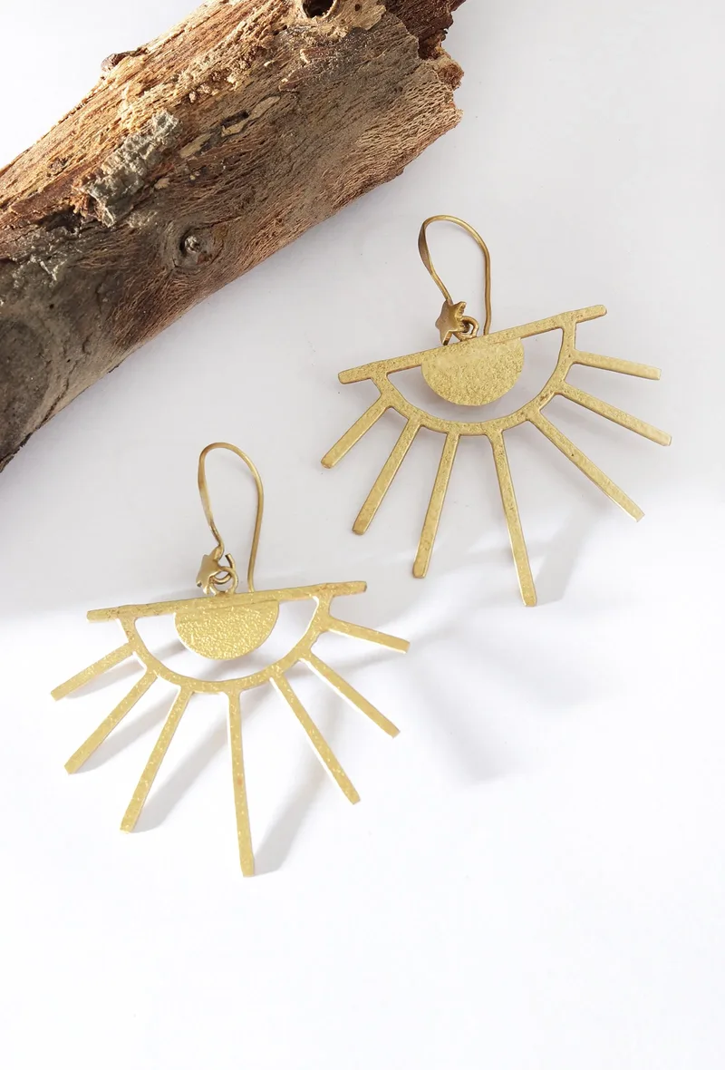 Golden Aura Eye Earrings
